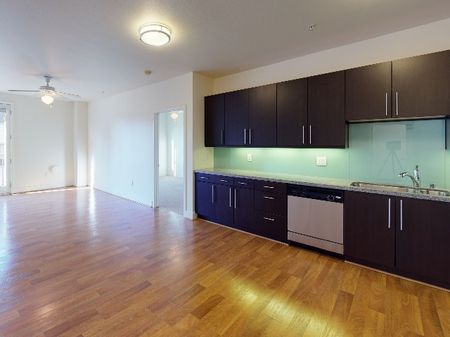 Open concept homes with sustainable flooring