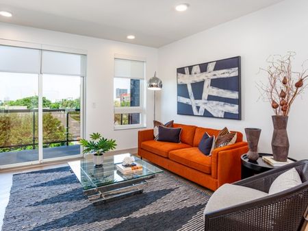 A1 Model | 2501 Beacon Hill | Kansas City, MO Apartments