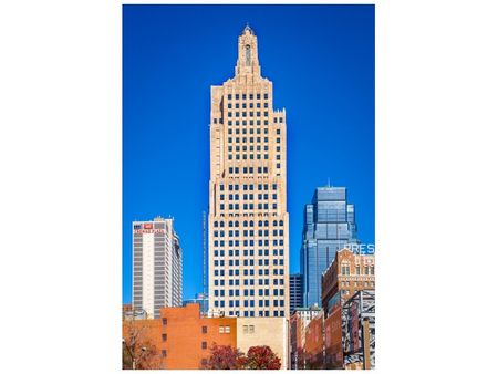 Historic Tower - Luxury Apartments In Kansas City Missouri | The Power  Light Building