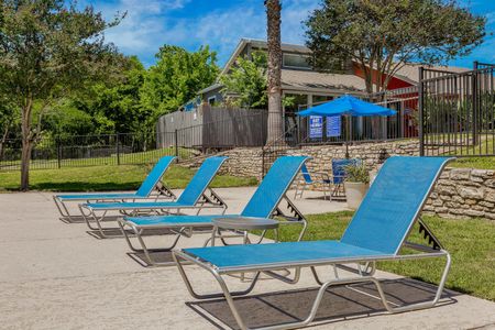 Pool Lounge