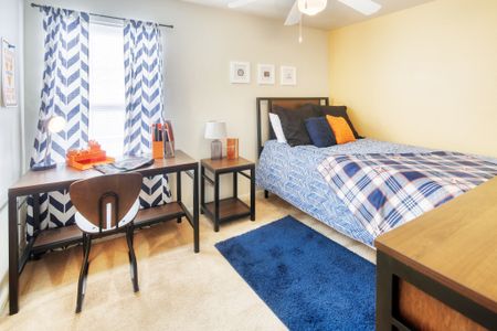 Elegant Bedroom | Charlottesville VA Apartment For Rent | Cavalier Crossing