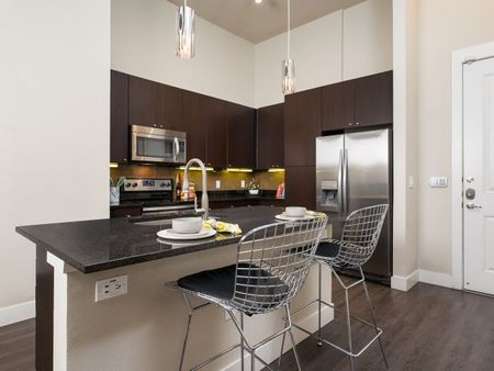 Elegant Dining Room | Apartments For Rent In Oak Lawn Dallas | 4110 Fairmount