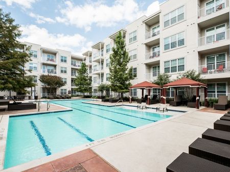 Resort Style Pool | | Apartments For Rent In Oak Lawn Dallas | Dallas Texas Apartments | 4110 Fairmount