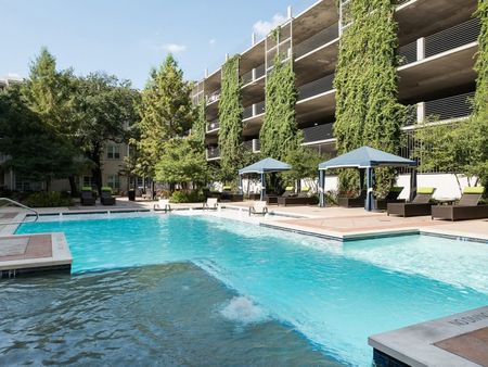 Resort-style Pool | Apartments For Rent In Oak Lawn Dallas | Dallas Texas Apartments | 4110 Fairmount