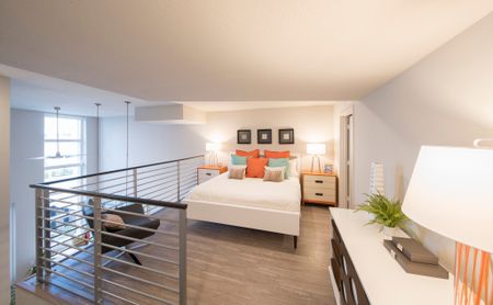 One bedroom loft apartment for rent in Delray Beach.
