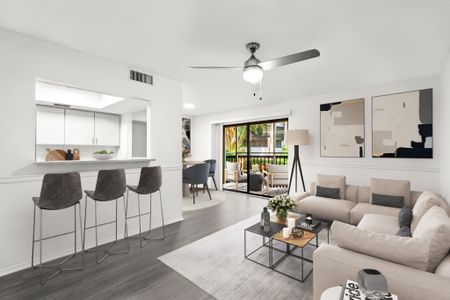 Spacious living room in an apartment on Coachman Rd in Clearwater, FL.