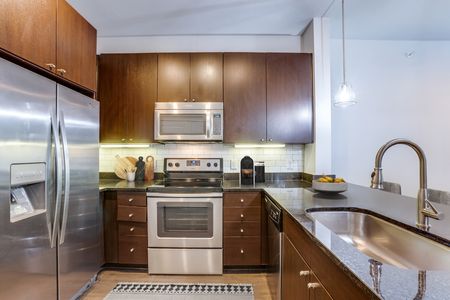 Renovated Kitchen | Apartments for Rent in Oak Lawn, Texas | Dallas Texas Apartments | 4110 Fairmount