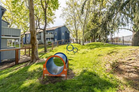 Lushly landscaped accessible pathways