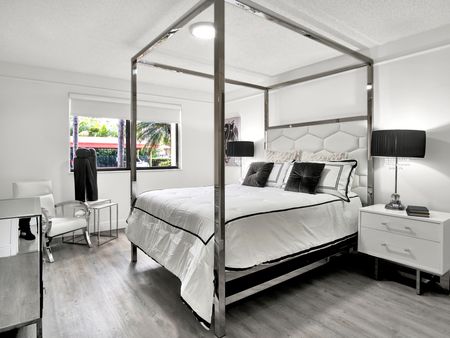 Model Unit 121 - Large Master Bedroom
