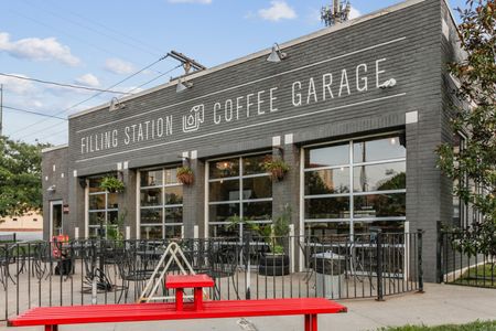 Filling Station Cafe | Luxe at Union Hill | Kansas City, MO Apartments