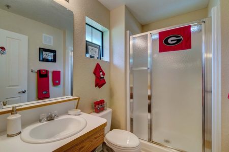 Traditional Bathroom | The Lodge of  Athens | Apartments In Athens, GA