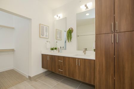 Two Bedroom C1 Westside Flats Apartments near Downtown Kansas City