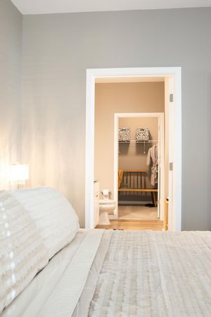 two bedroom and two bathroom garden apartment for rent Cincinnati, Ohio