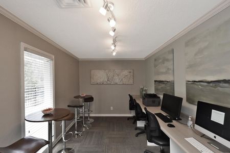 Arcadia Creekside Apartment Homes