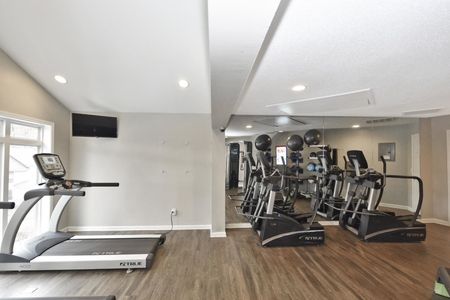 Arcadia Creekside Apartment Homes