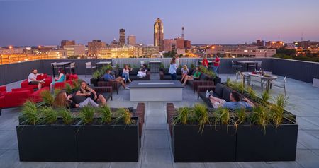 VUE | Rooftop Patio | Amenities at Vue apartments in Des Moines, IA