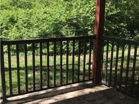 Private Patio | Apartments in Des Moines Iowa | Rosemont Place