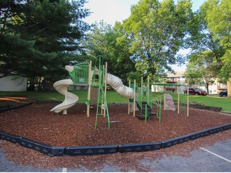 Community Playground | Apartments in Des Moines Iowa | Rosemont Place