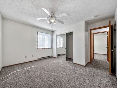 Bedroom | Apartments Homes for rent in Des Moines, Iowa | Somerset Apartments