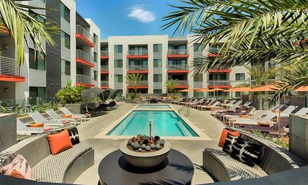 The Tomscot | Resort-style Pool | Apartments in Scottsdale