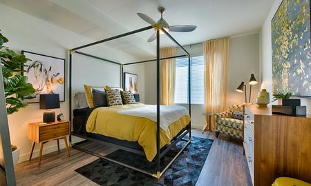 The Tomscot | Spacious Bedroom | Old Town Scottsdale Apartments