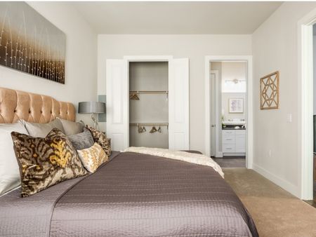 Luxurious Master Bathroom | Tinsley on the Park | Apartments In Houston