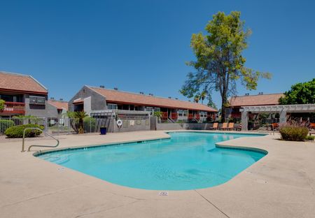 Woodstream Village Pool