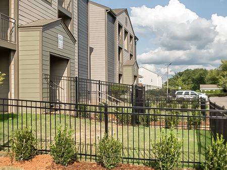 Private Fenced Yard at The Preserve at Tuscaloosa, off-campus student housing.