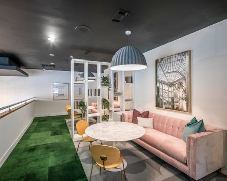 Venue Museum District | Houston, TX | Contemporary Community Seating