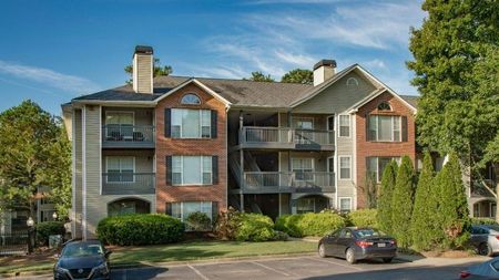 River Vista | Sandy Springs, GA | Exterior