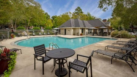 River Vista | Sandy Springs, GA | Resort-Style Swimming Pool