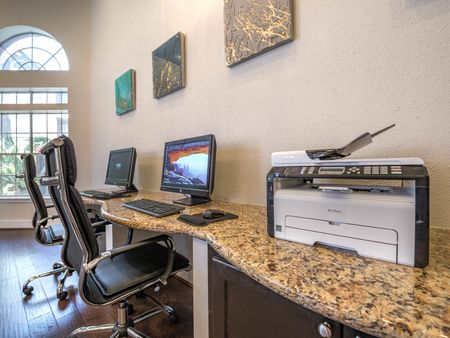 Business Center | Apartments in Houston, TX | Helix at Med Center