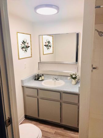 Sundance Village - Apartments For Rent in Las Vegas