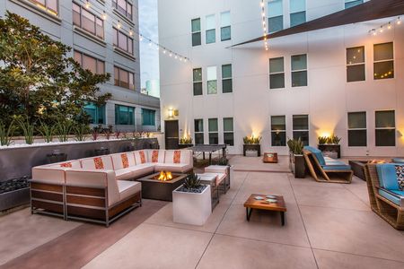 outdoor patio | Anaheim, CA Apartments | The Mix at CTR City