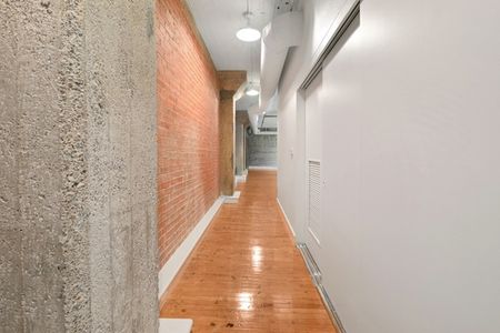 View Photos & Take A Virtual Tour South Side on Lamar