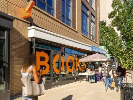 Solid St Books | H Street | Washington DC | 360 H Street
