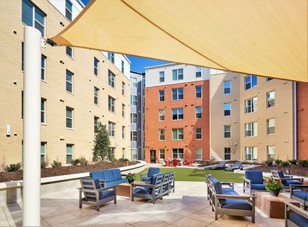 Image of the Courtyard | Ovation at Arrowbrook | Affordable Herndon VA Apartments