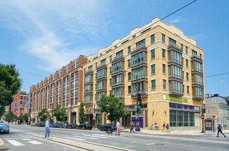 360 H Street With Onsite Retail | Washington DC Apartments | H Street Apartments