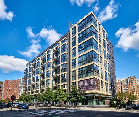 Meridian on First | Navy Yard Apartments | Washington DC Apartments
