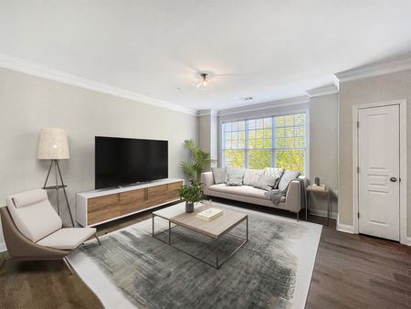 Spacious Open Living Space (B5 TH)