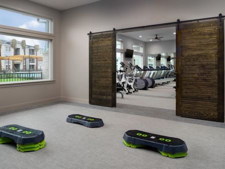 Cutting Edge Fitness Center | Sapphire Bay Apartments | Apartments In Baytown
