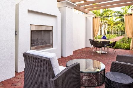 Outdoor fireplace lounge