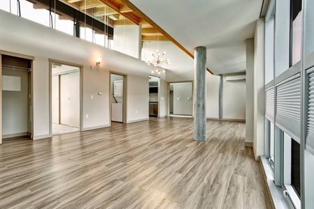 Spacious Living Area | Bellevue Washington Apartments Rent | Sylva on Main