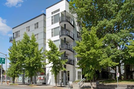 Apartments For Rent Portland Oregon | 5819 Glisan