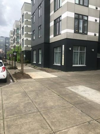 Apartment For Rent Portland Oregon | Center Village