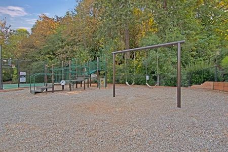 Playground | Apartments for Rent in Tualatin Oregon | River Ridge