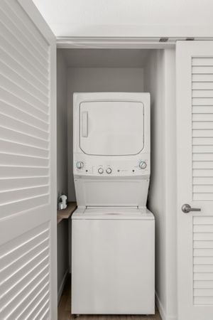 In Home Washer & Dryer | Edgewood WA Apartments | 207 East