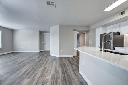 Open Living Room | Apartments For Rent In Colorado Springs | Willows at Printers Park