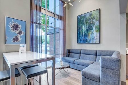 Lounge Area | The Noble