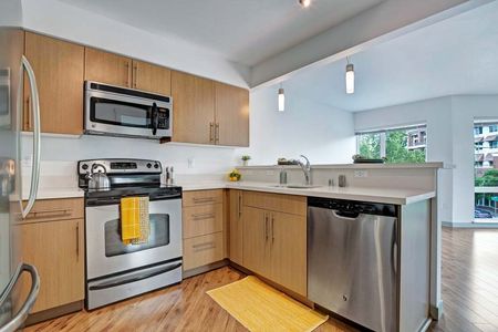 State-of-the-Art Kitchen | Apartments Near Seattle Washington | The Noble